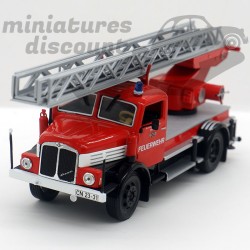 Camion de Pompiers IFA...