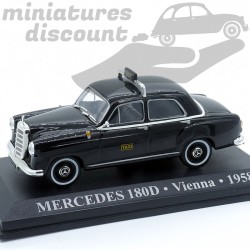 Mercedes 180D - Taxi Vienna...